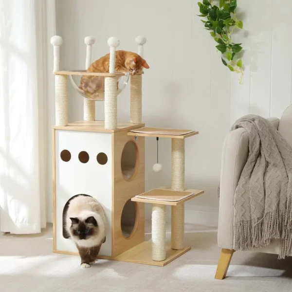 Arbre a chat en bois design avec chat dessus